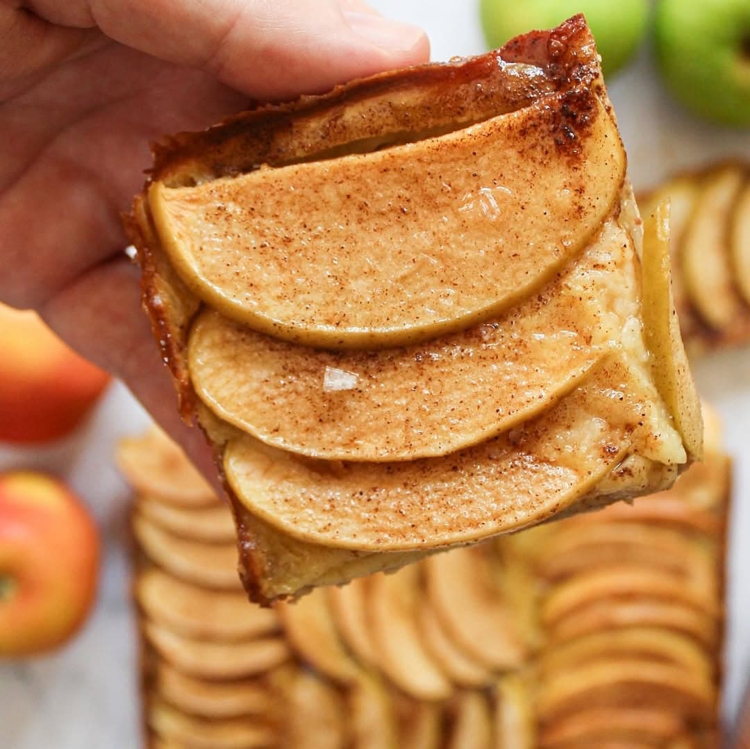 Apple & Almond Bars