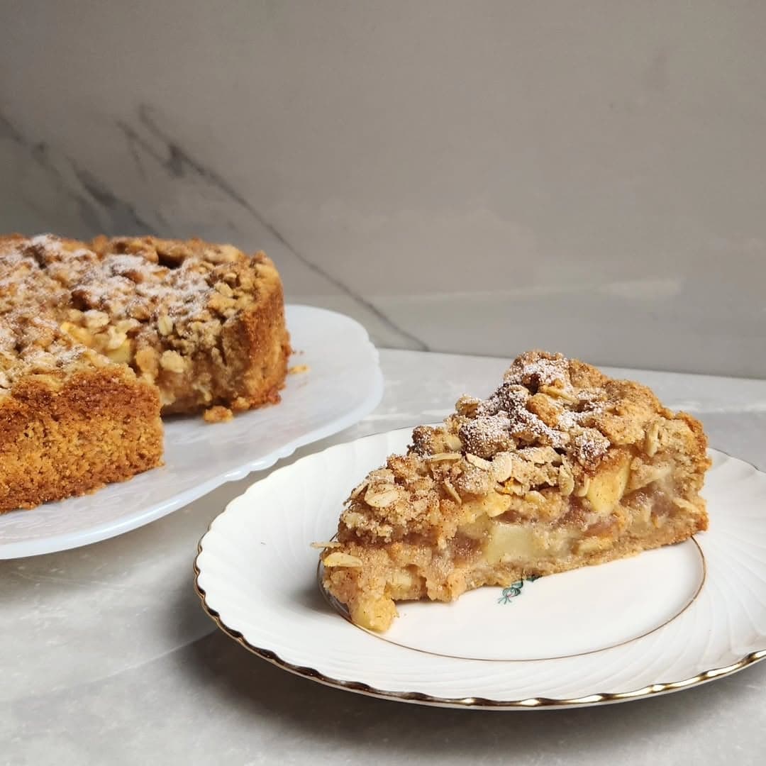 German inspired apple torte