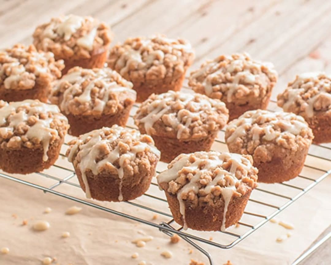 Pumpkin Streusel Muffins With Maple Glaze